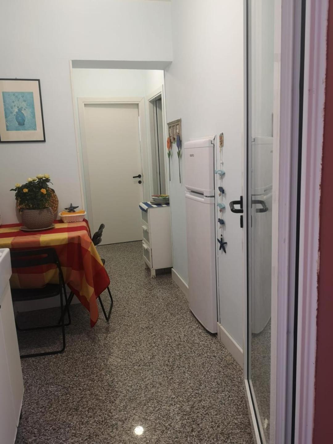 B&B Domus Oriens - Monolocale Indipendente In Villa Portoscuso Extérieur photo