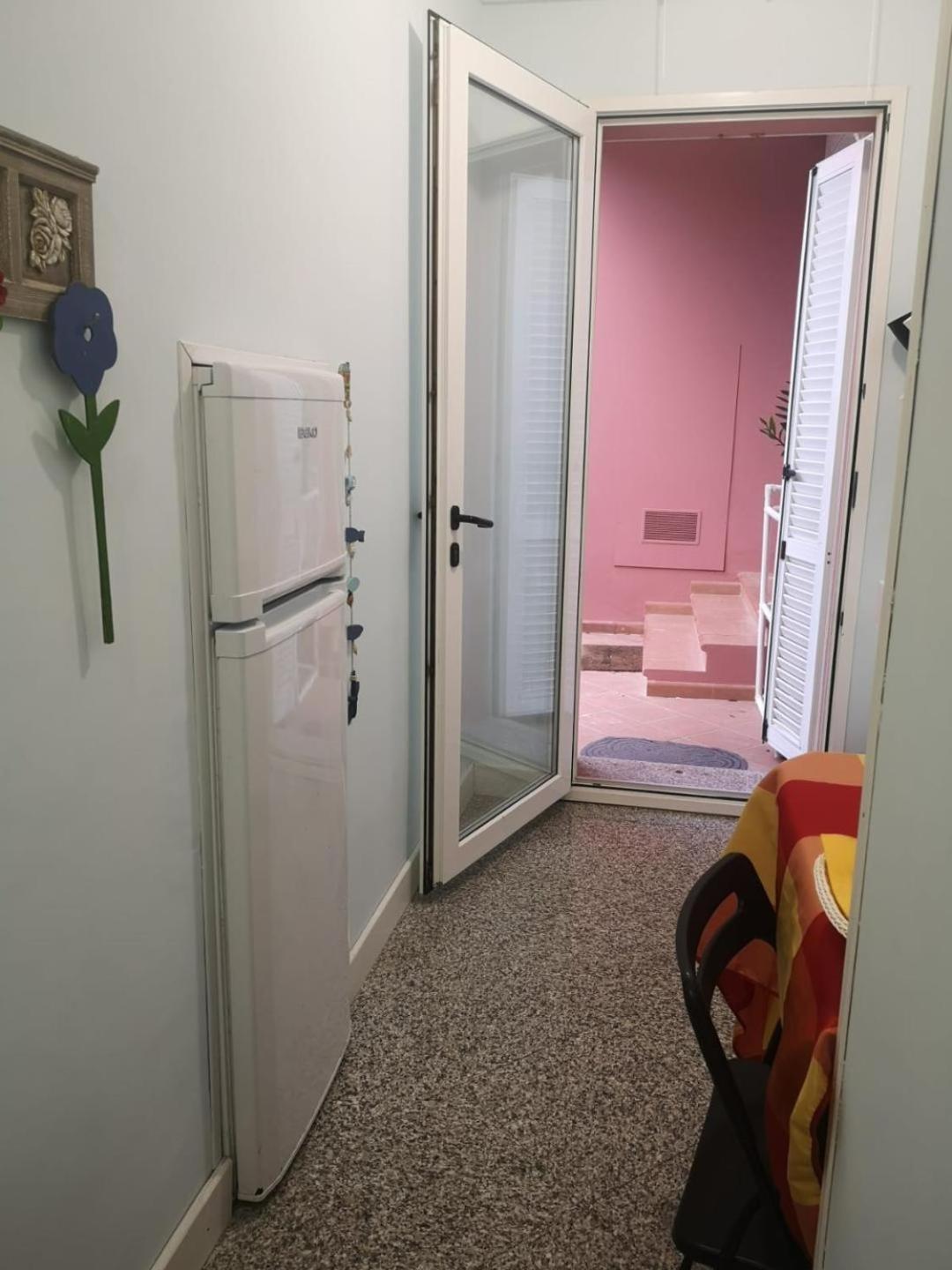 B&B Domus Oriens - Monolocale Indipendente In Villa Portoscuso Extérieur photo